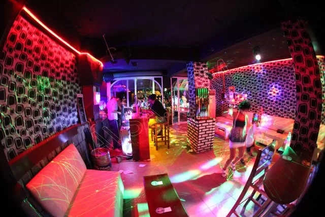 Squadron Bar